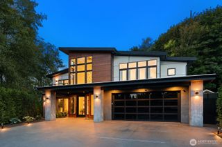 2533 NE 178th Street, Lake Forest Park, WA 98155