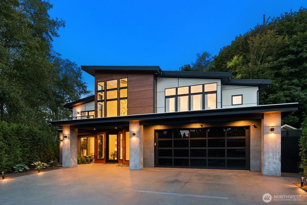 2533 NE 178th Street, Lake Forest Park, WA 98155