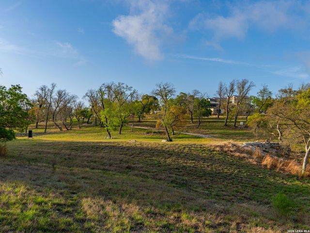 77 Last Trl, Fredericksburg, TX 78624