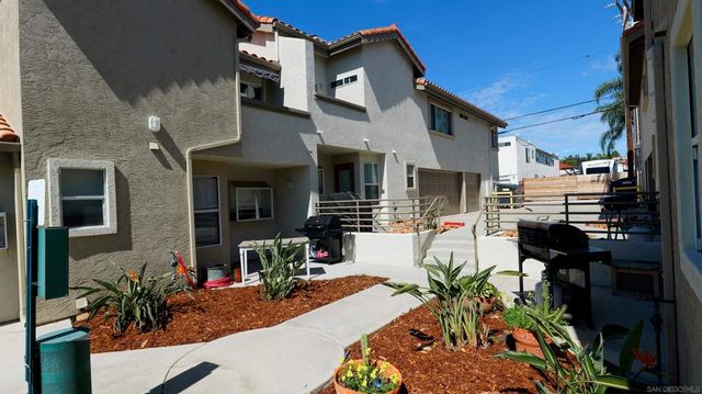 2050 Garnet Ave, San Diego, CA 92109