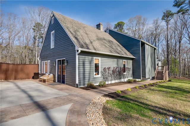 2100 Huguenot Springs Rd, Midlothian, VA 23113