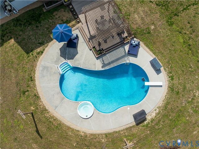 2100 Huguenot Springs Rd, Midlothian, VA 23113