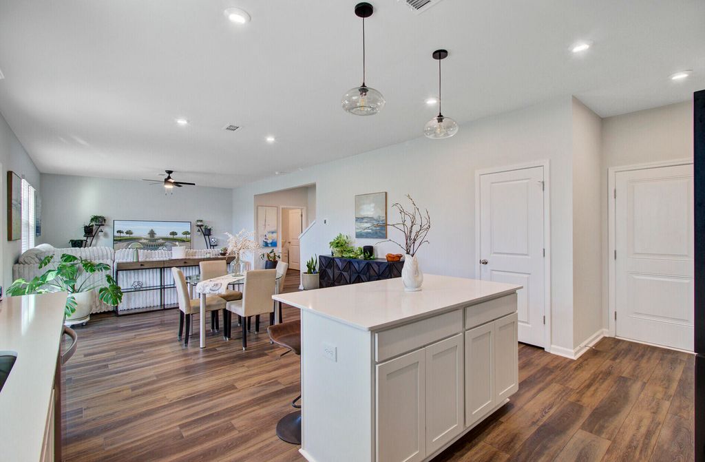 Image 21 of property listing at 273 Shadybrook Drive, Summerville, SC 29486