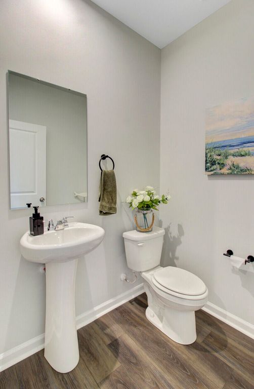 Image 26 of property listing at 273 Shadybrook Drive, Summerville, SC 29486