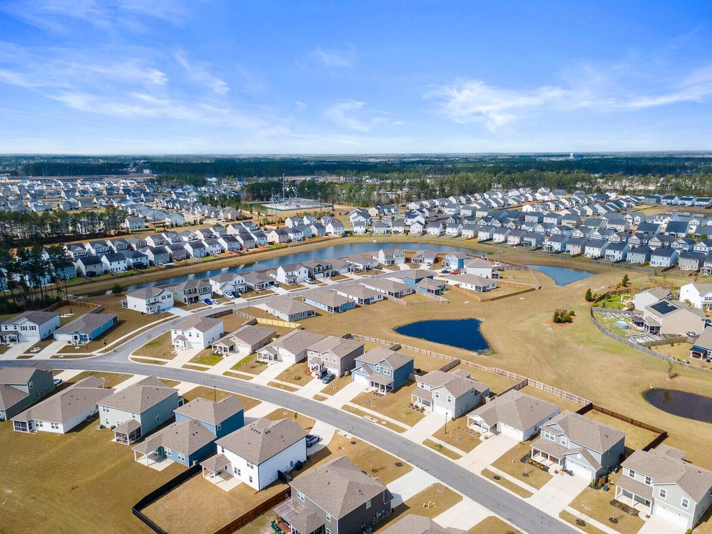 Image 61 of property listing at 273 Shadybrook Drive, Summerville, SC 29486