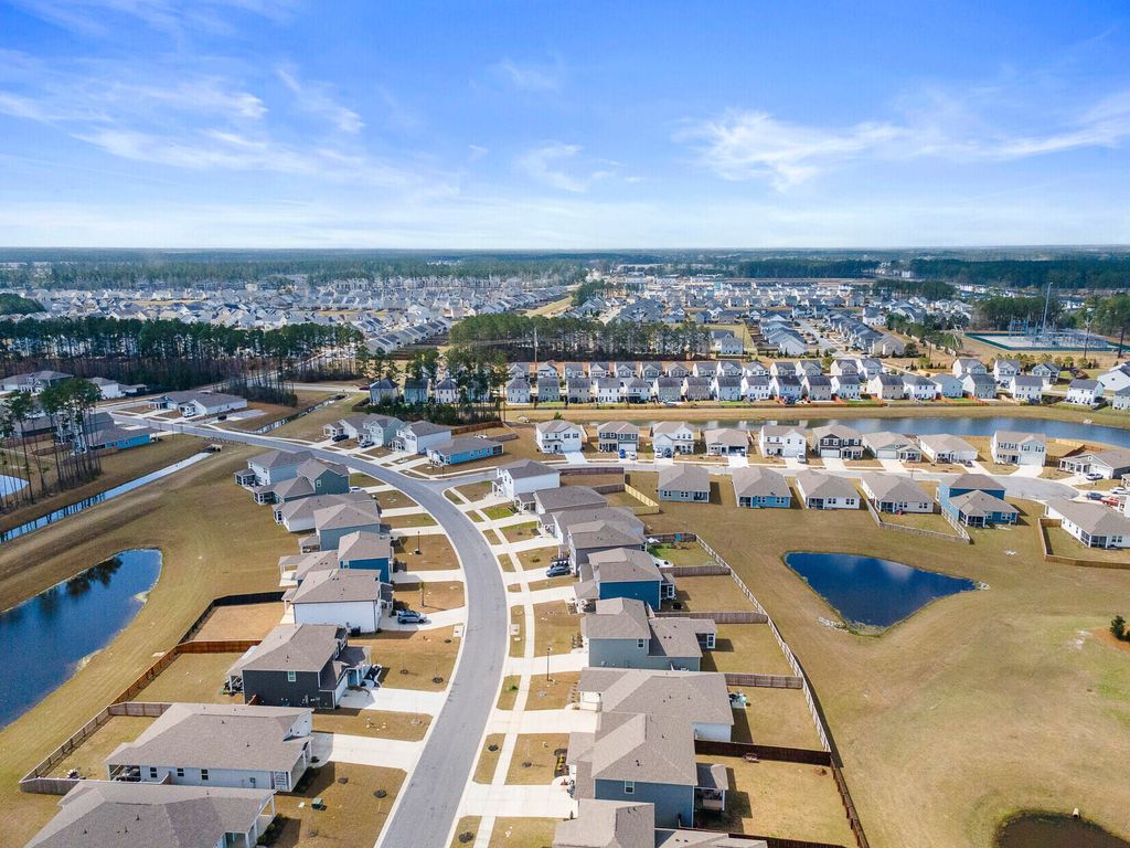 Image 62 of property listing at 273 Shadybrook Drive, Summerville, SC 29486