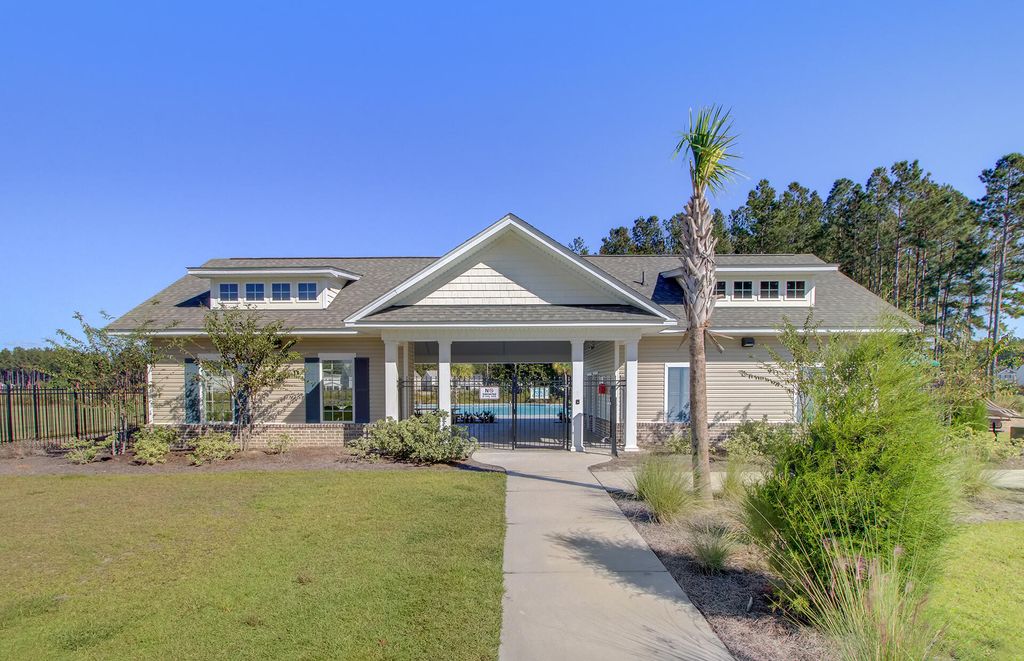 Image 76 of property listing at 273 Shadybrook Drive, Summerville, SC 29486