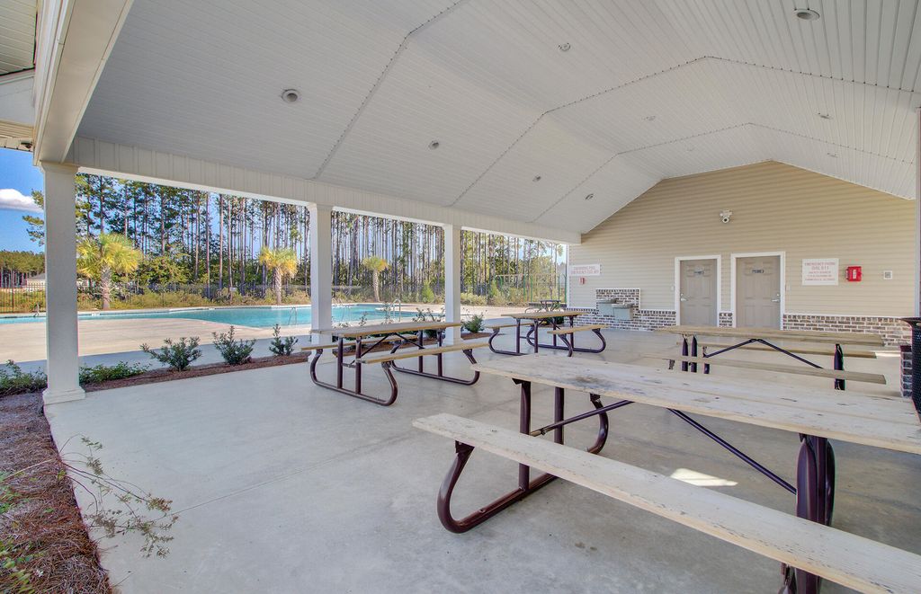 Image 77 of property listing at 273 Shadybrook Drive, Summerville, SC 29486