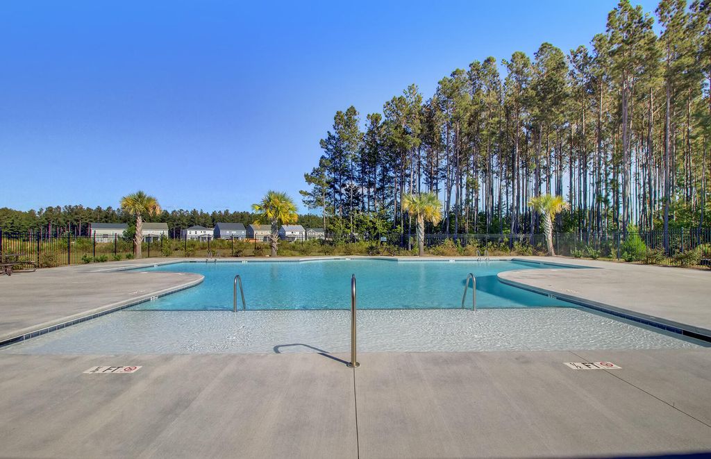 Image 79 of property listing at 273 Shadybrook Drive, Summerville, SC 29486