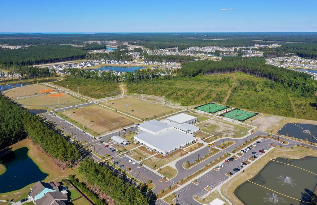 Image 87 of property listing at 273 Shadybrook Drive, Summerville, SC 29486