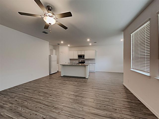 629 Fitzroy Lane, Fate, TX 75189