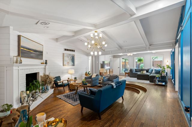 9683 Whitehurst Drive, Dallas, TX 75243