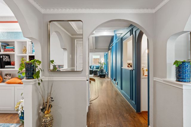 9683 Whitehurst Drive, Dallas, TX 75243