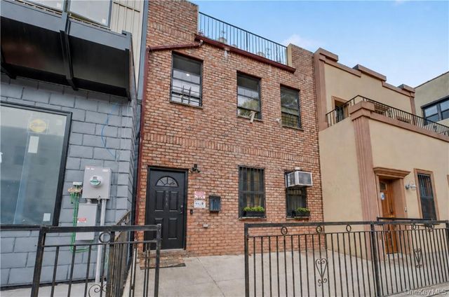 364 Evergreen Avenue, Brooklyn, NY 11221