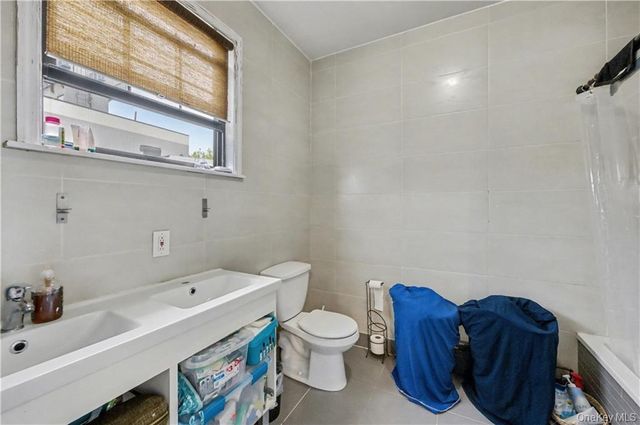 364 Evergreen Avenue, Brooklyn, NY 11221
