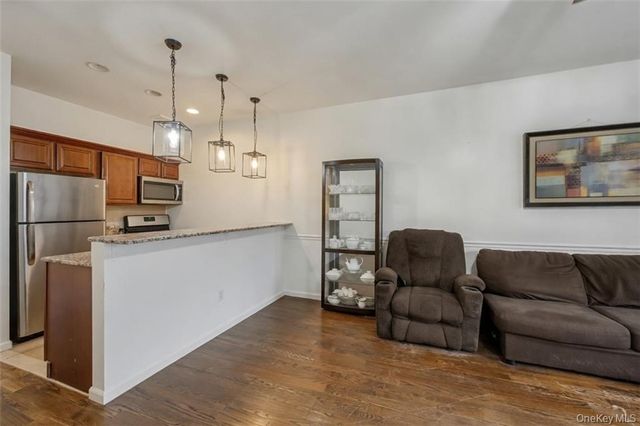 364 Evergreen Avenue, Brooklyn, NY 11221