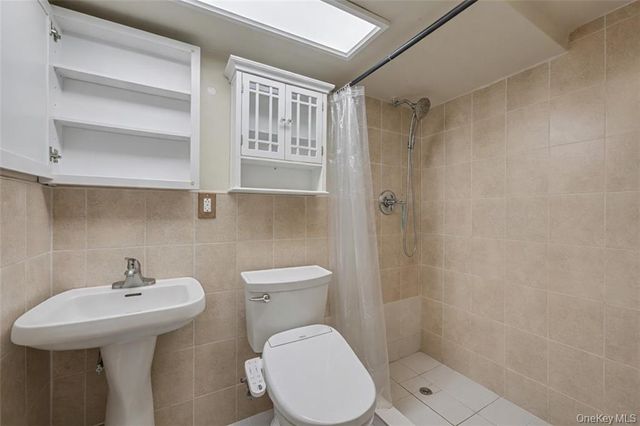 364 Evergreen Avenue, Brooklyn, NY 11221