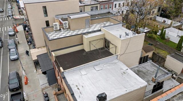 364 Evergreen Avenue, Brooklyn, NY 11221