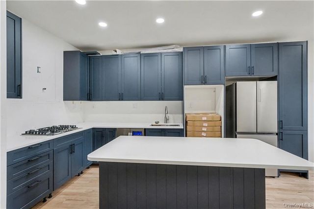 364 Evergreen Avenue, Brooklyn, NY 11221