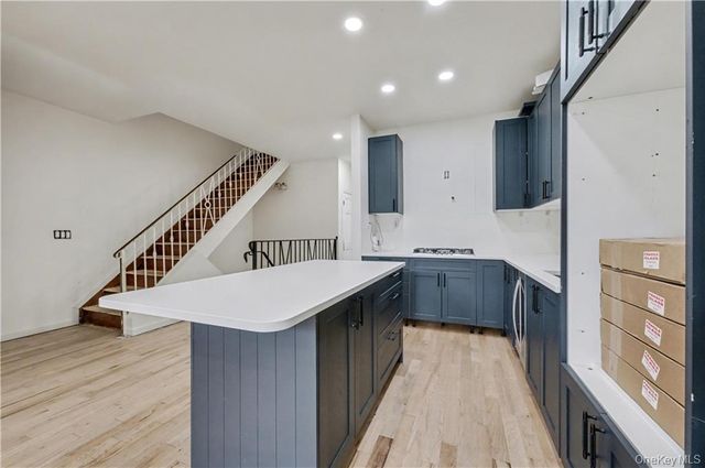 364 Evergreen Avenue, Brooklyn, NY 11221