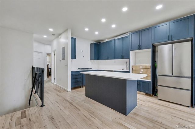 364 Evergreen Avenue, Brooklyn, NY 11221