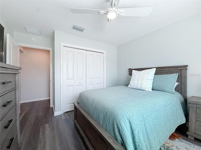6966 LISA LANE, The Villages, FL 34762