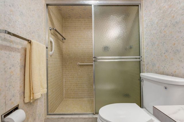 750 N OCEAN Boulevard 1202, Pompano Beach, FL 33062