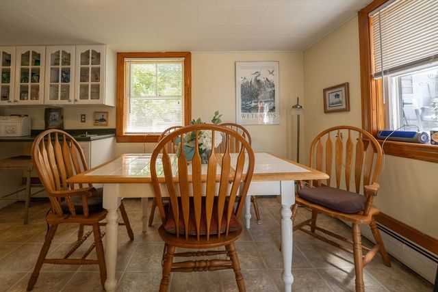 1519 Morton Ave, New Bedford, MA 02745