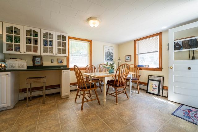 1519 Morton Ave, New Bedford, MA 02745