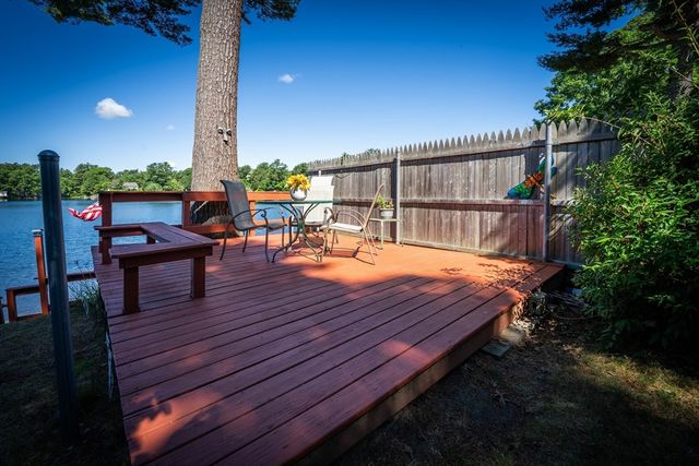 1519 Morton Ave, New Bedford, MA 02745