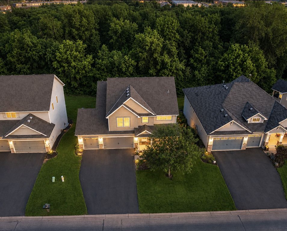 8302 W 132nd Street, Savage, MN 55378