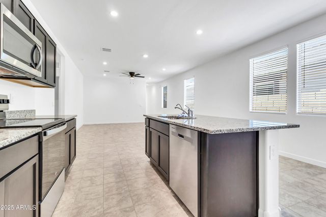 2108 W Sheridan Avenue, Apache Junction, AZ 85120