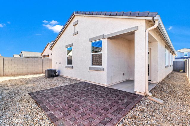 2108 W Sheridan Avenue, Apache Junction, AZ 85120