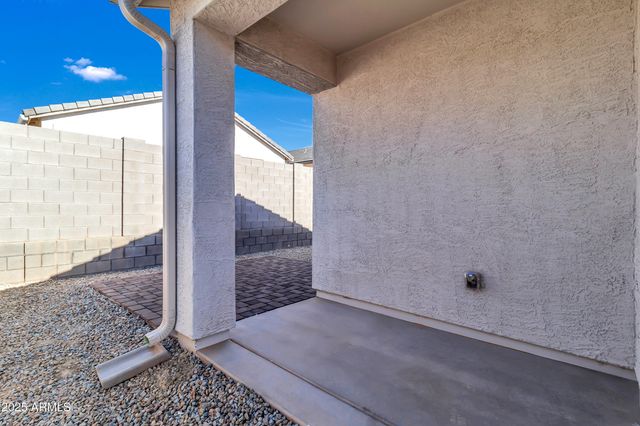 2108 W Sheridan Avenue, Apache Junction, AZ 85120