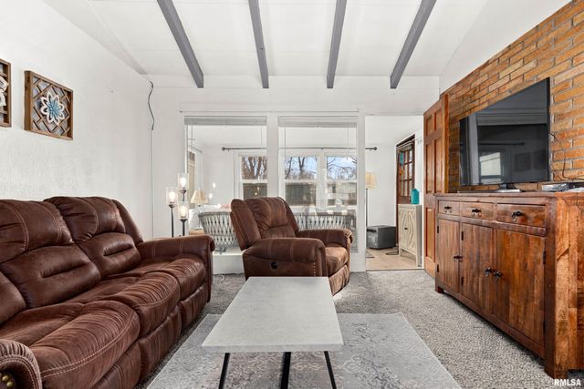 17 ROSE Court, Pekin, IL 61554