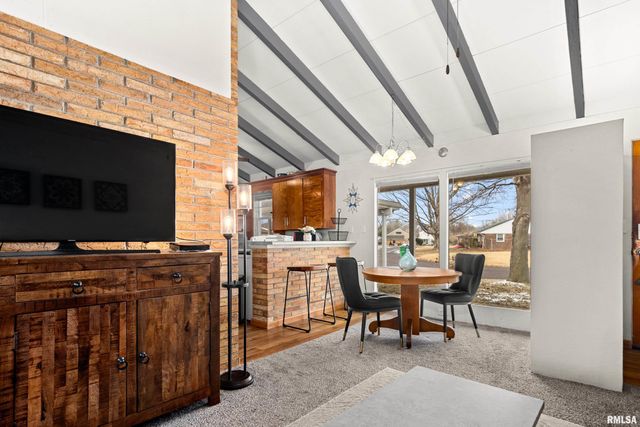 17 ROSE Court, Pekin, IL 61554