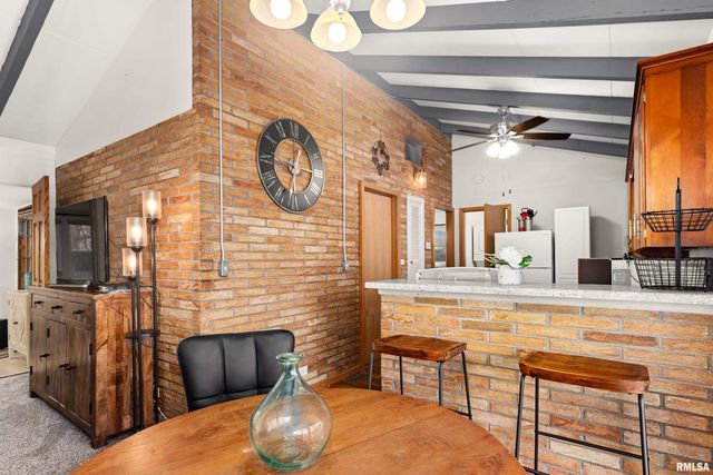 17 ROSE Court, Pekin, IL 61554