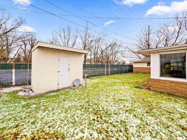 17 ROSE Court, Pekin, IL 61554