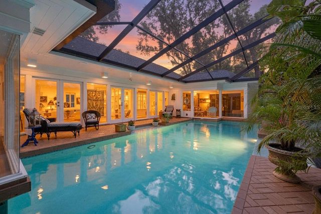 602 S RIVERHILLS DRIVE, Temple Terrace, FL 33617