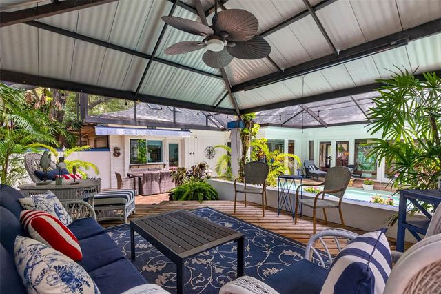 602 S RIVERHILLS DRIVE, Temple Terrace, FL 33617