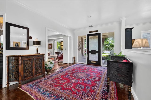 602 S RIVERHILLS DRIVE, Temple Terrace, FL 33617