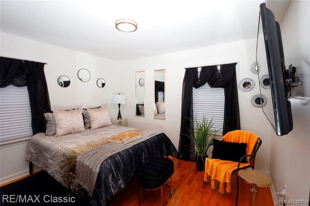 19595 Mahon Street, Southfield, MI 48075