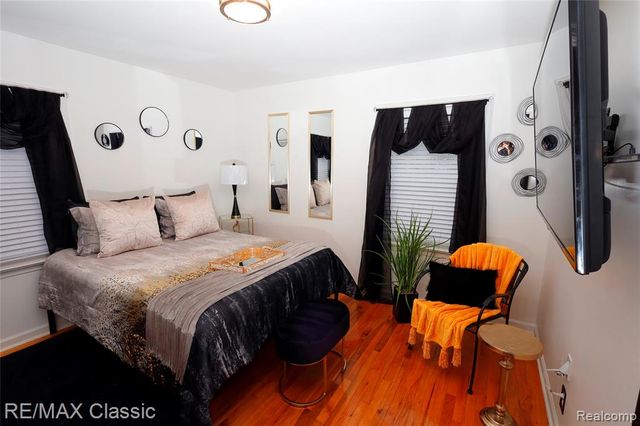 19595 Mahon Street, Southfield, MI 48075