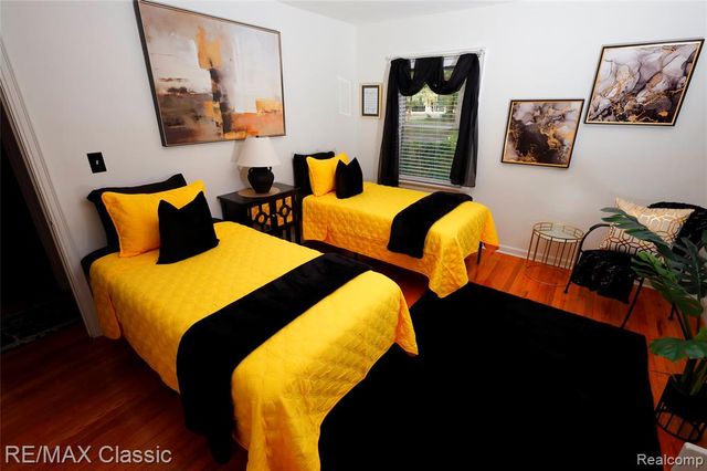 19595 Mahon Street, Southfield, MI 48075