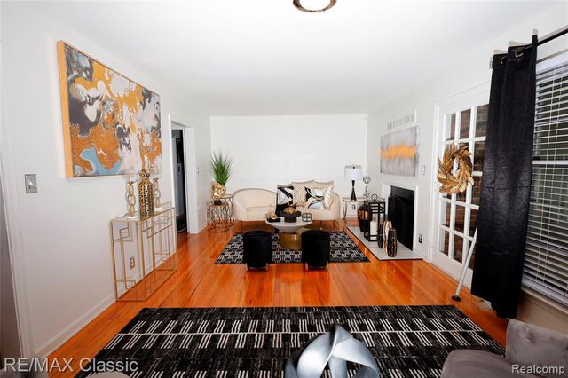 19595 Mahon Street, Southfield, MI 48075