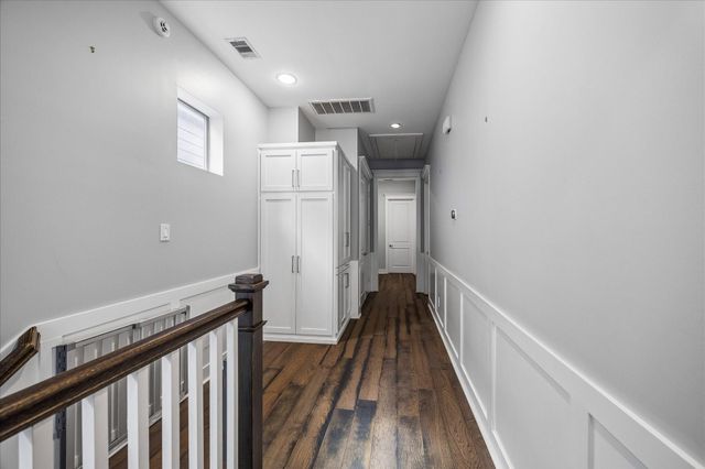 240 W 27th Street, Houston, TX 77008