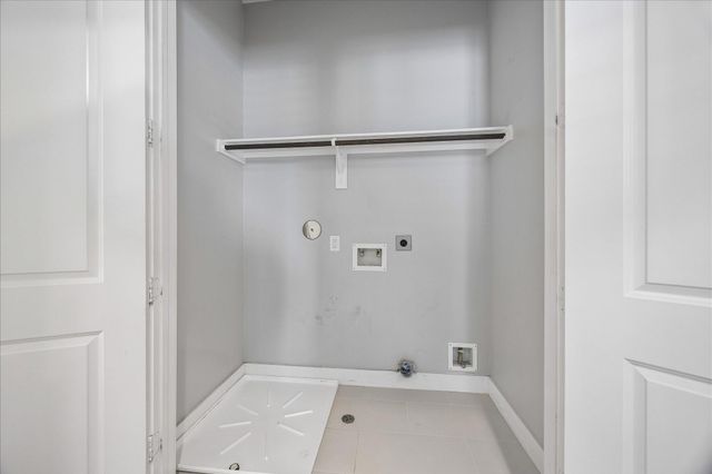 240 W 27th Street, Houston, TX 77008