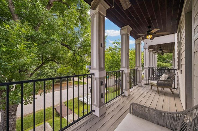 240 W 27th Street, Houston, TX 77008