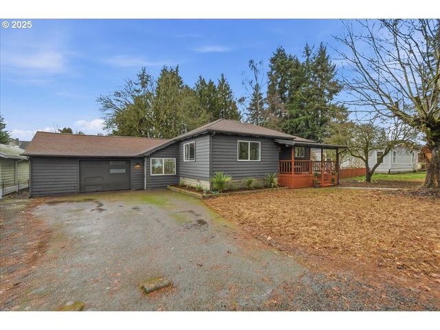 1317 W MAIN St, Centralia, WA 98531