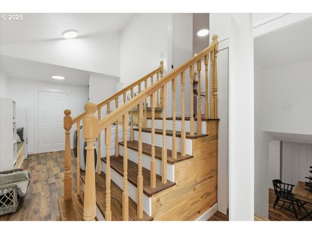 1317 W MAIN St, Centralia, WA 98531